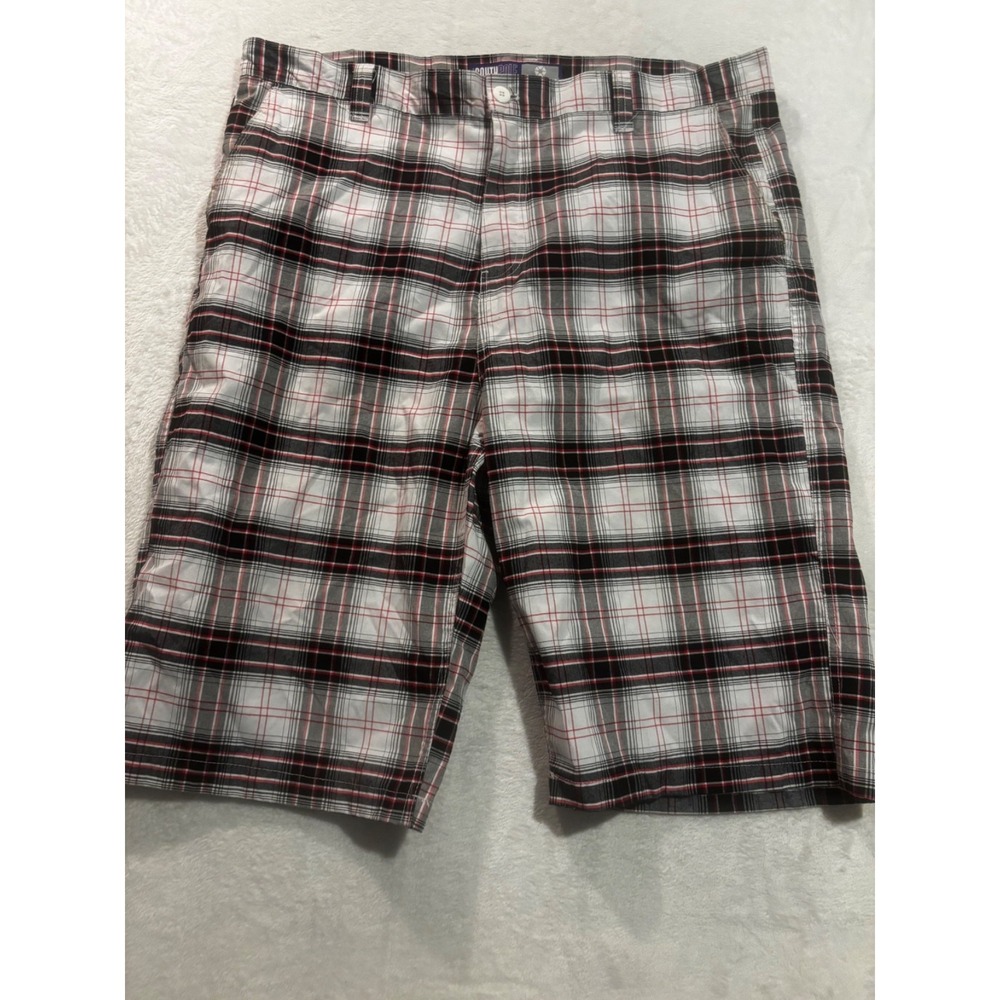 Southpole Shorts Mens 46 Plaid Gray Red Bermuda Baggy Loose Y2K Flat Front Retro